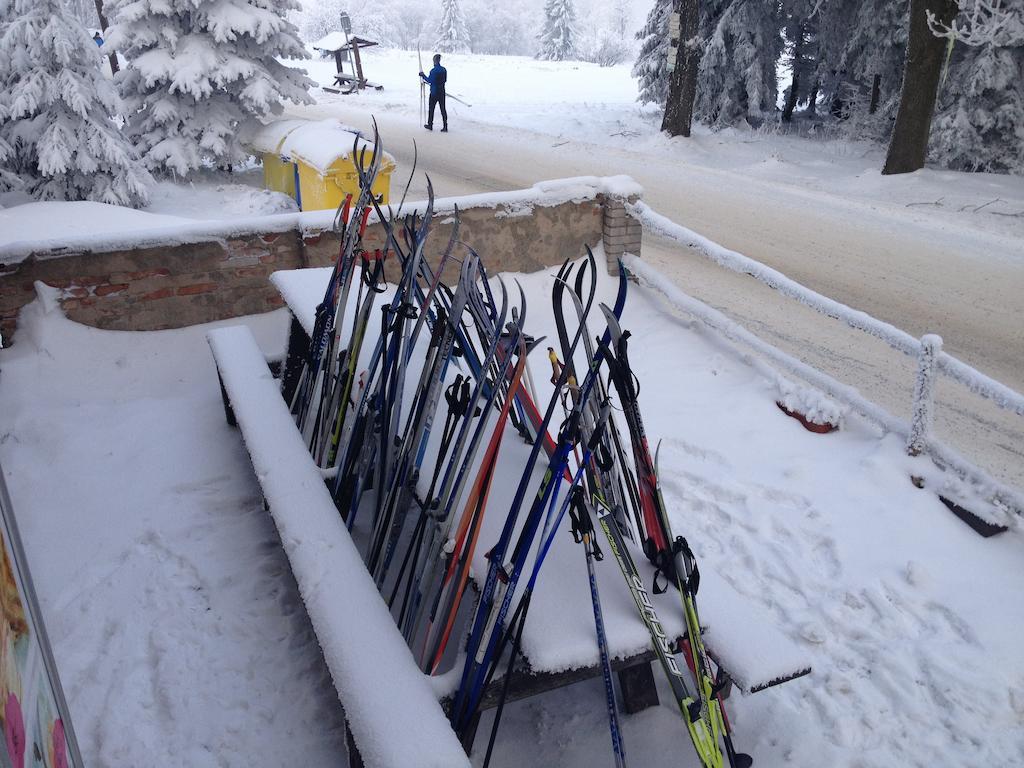 Hajovna Svahova Appartement Bolebor Buitenkant foto